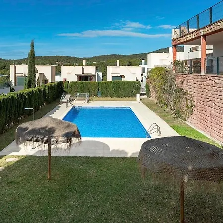 Tarida House Holiday home *